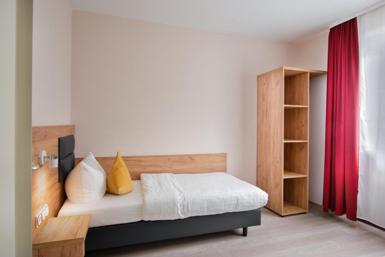 Hotel Gute Hoffnung Pforzheim Bagian luar foto
