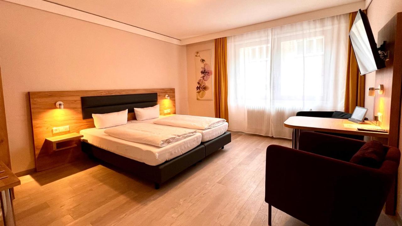 Hotel Gute Hoffnung Pforzheim Bagian luar foto